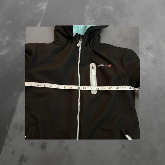 Swiss Tec XL Black Hooded Jacket Aqua Athleisure Outdoor Sporty Lightweight - Picture 9 of 11